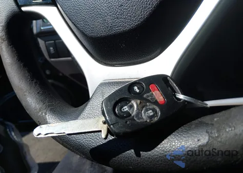 2013 Honda Civic Lx z USA, uszkodzony, nr VIN 2HGFG3B54DH506787